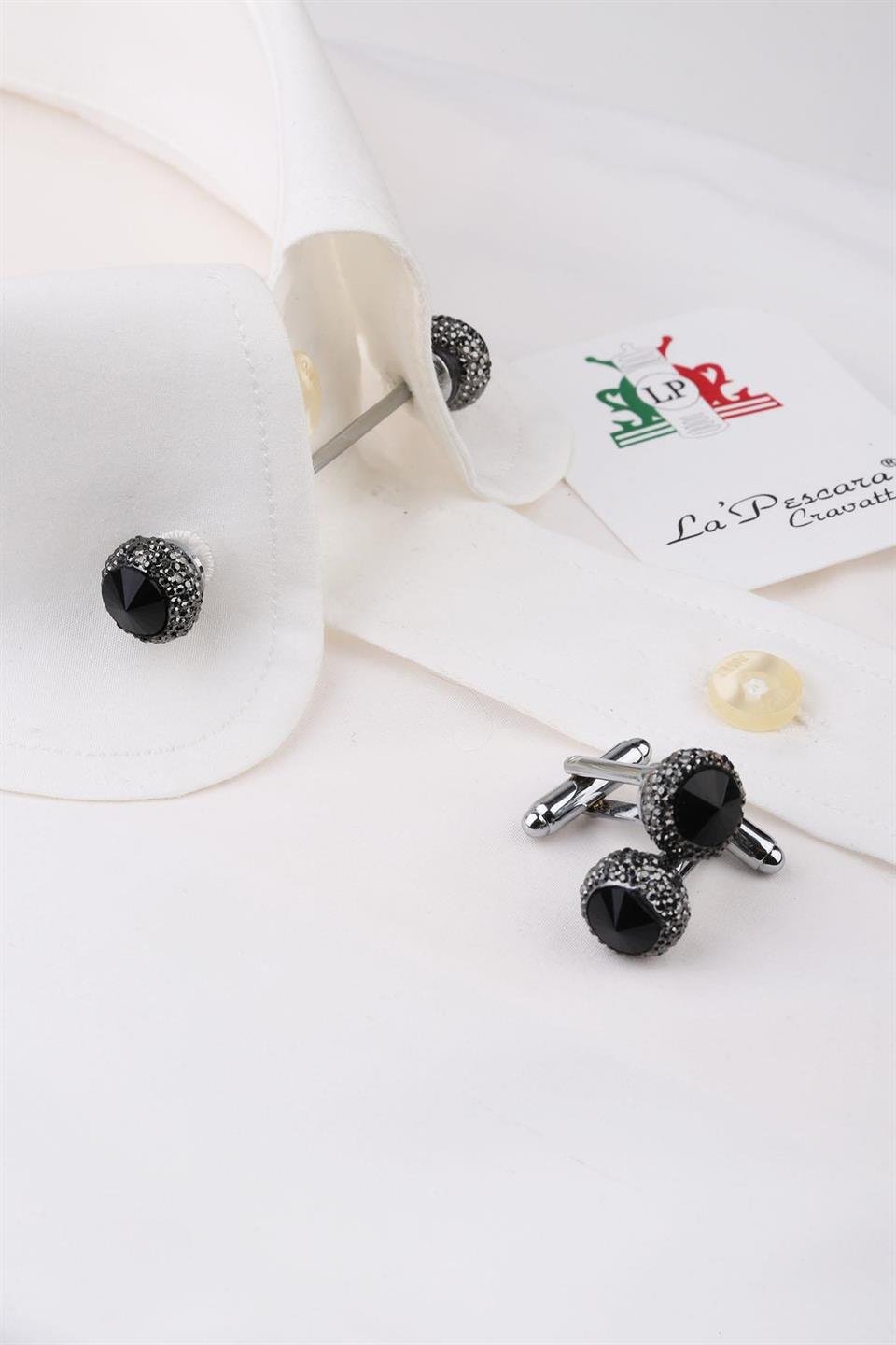 Siyah Gömlek Yaka İğnesi ve Kol Düğmesi Seti CBC01