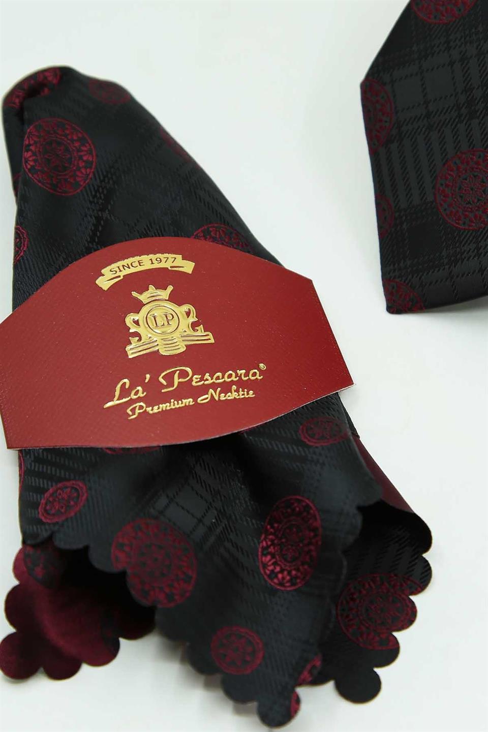 Siyah - Kırmızı Motif Kravat