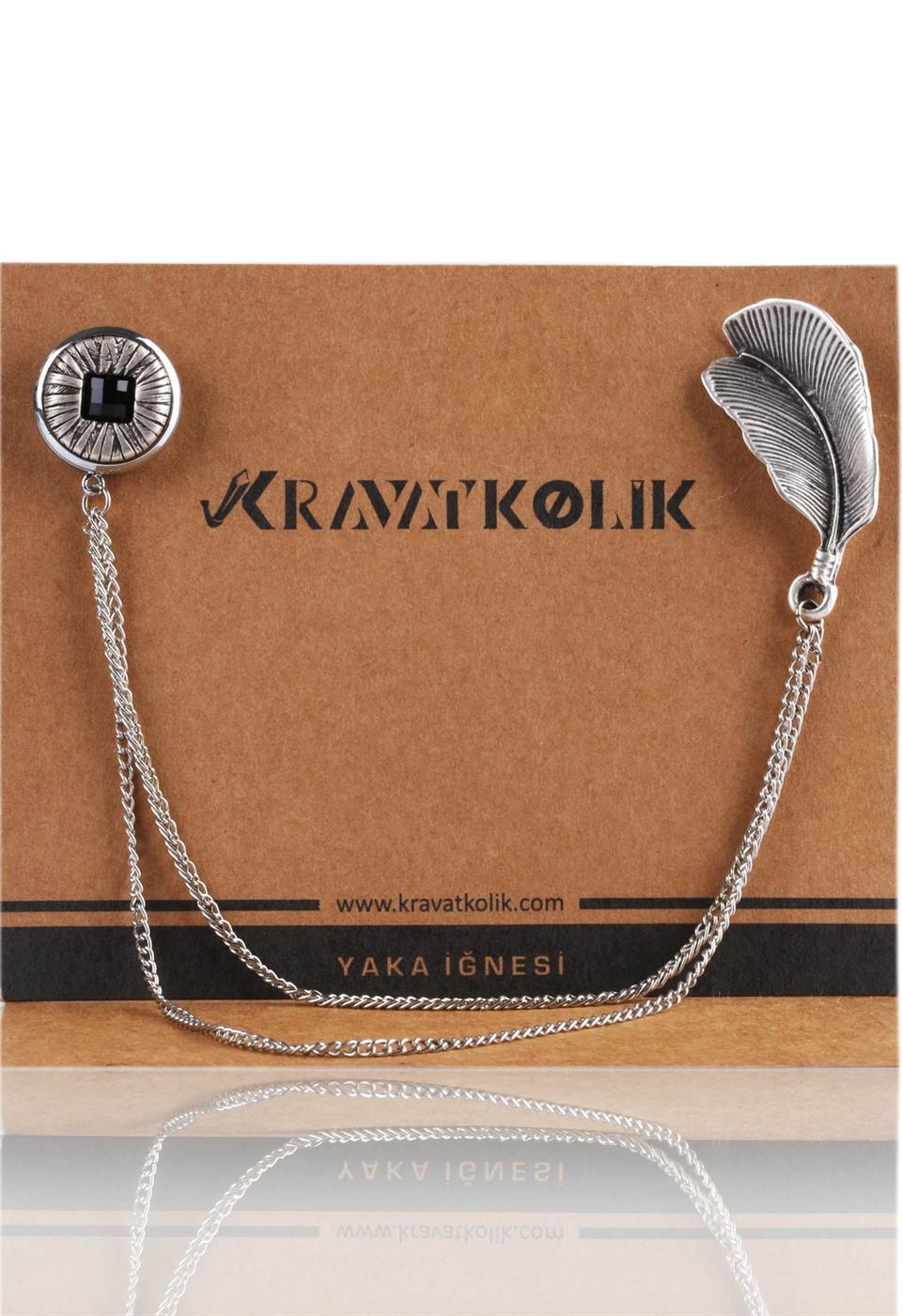 Siyah Kristal Taşlı Zincirli Yaka İğnesi YI234