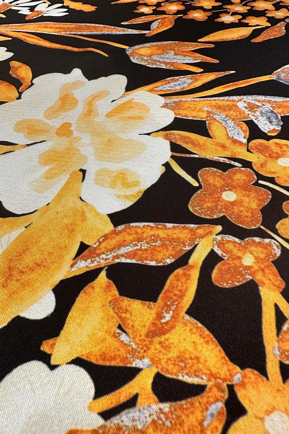 Siyah - Sarı Çiçek Desen Fular Bandana 55-55 cm KDNF07