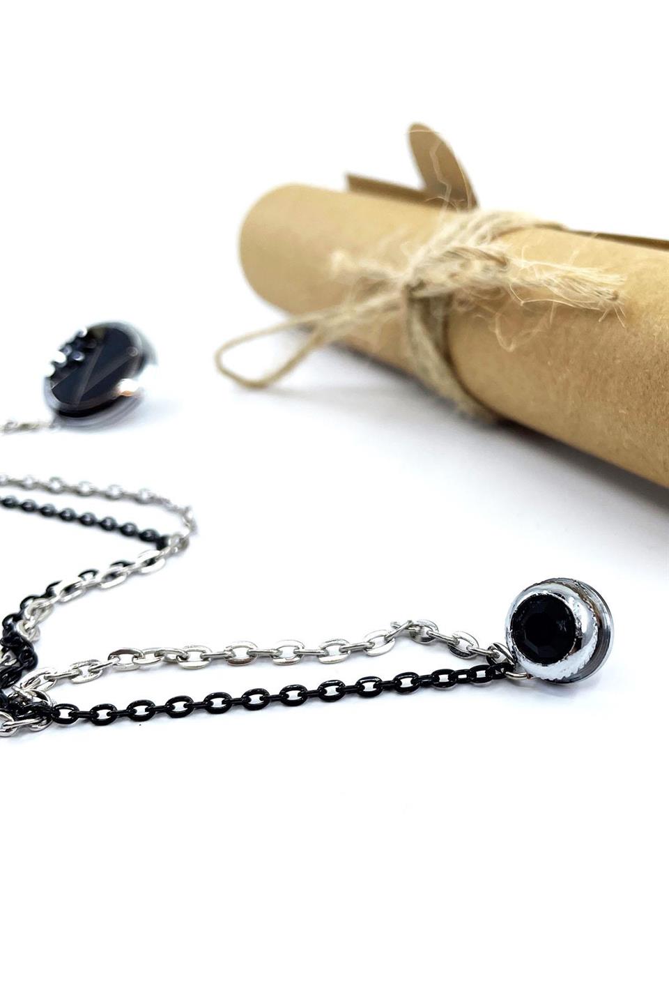 Siyah Taşlı Zincirli Gümüş Renk Ceket Yaka İğnesi YI393