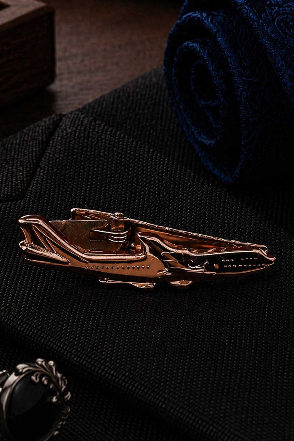Uçak Motif Bronz Renk Kravat İğnesi KIY715