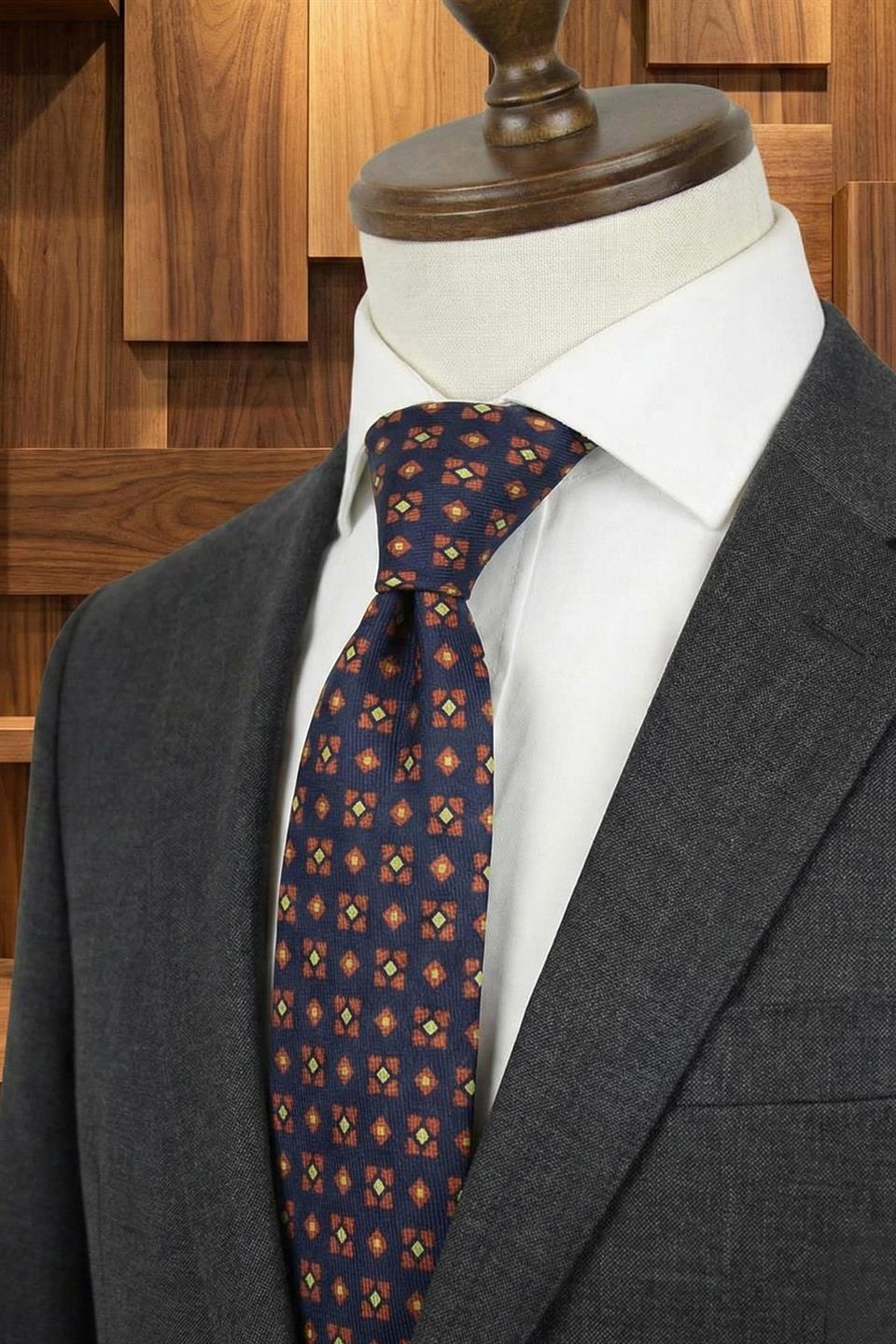 Veddasca Style Lacivert Motif Desen İtalyan İpek Kravat İK2236