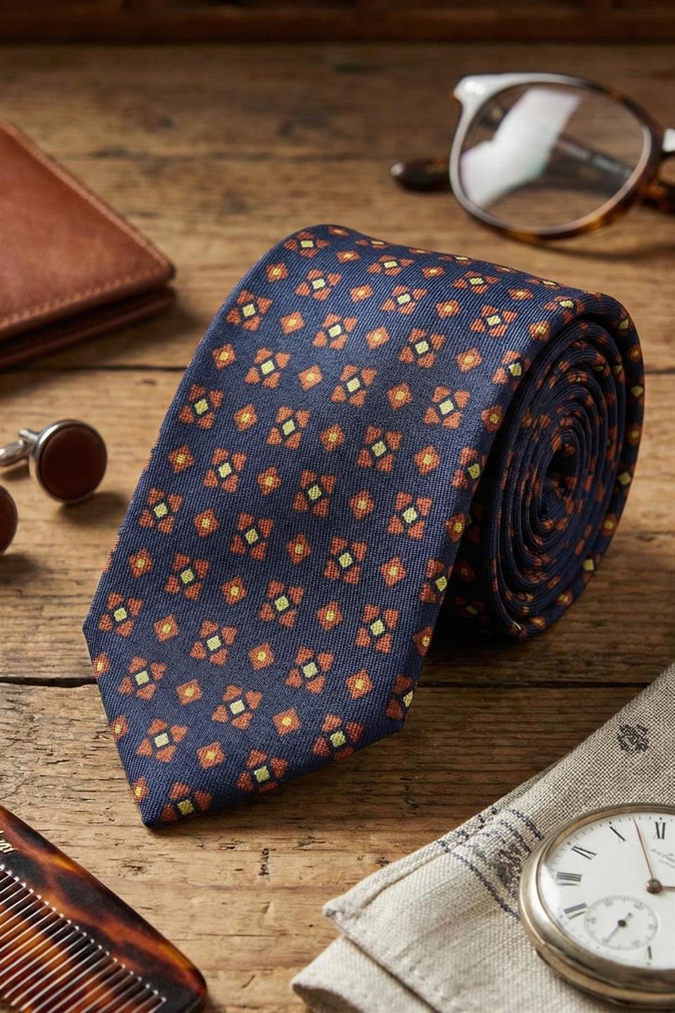 Veddasca Style Lacivert Motif Desen İtalyan İpek Kravat İK2236