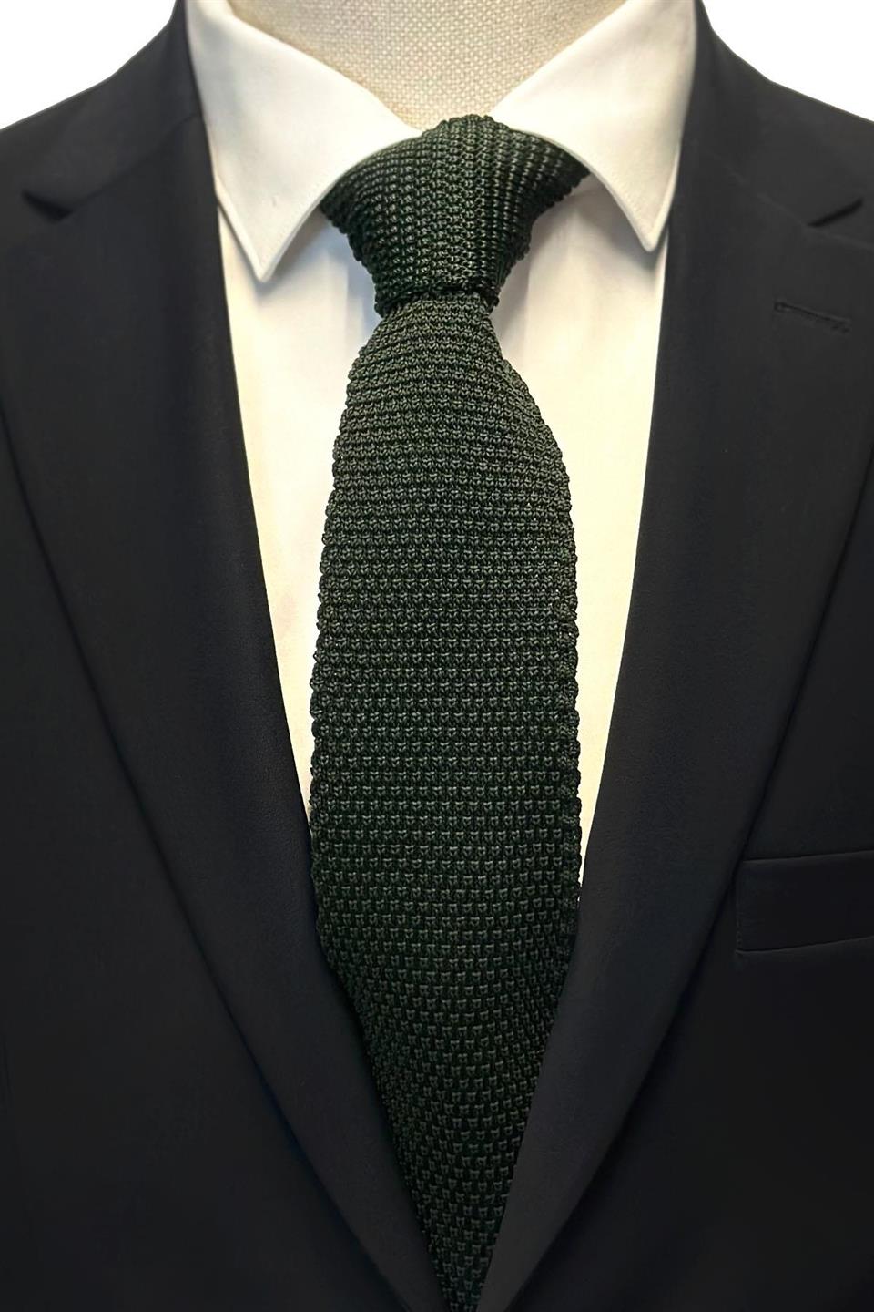 Yeşil Düz Üçgen Örgü Kravat ÖR8318
