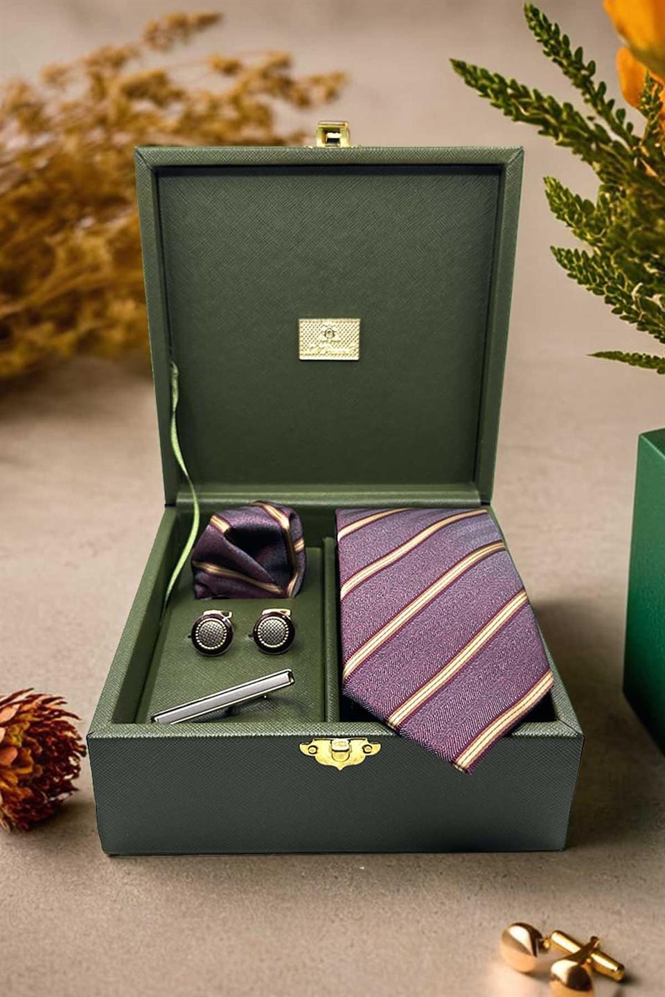 Yeşil Erkek Hediye Kutusu - Kravat Kol Düğmesi Kravat İğnesi KMK64