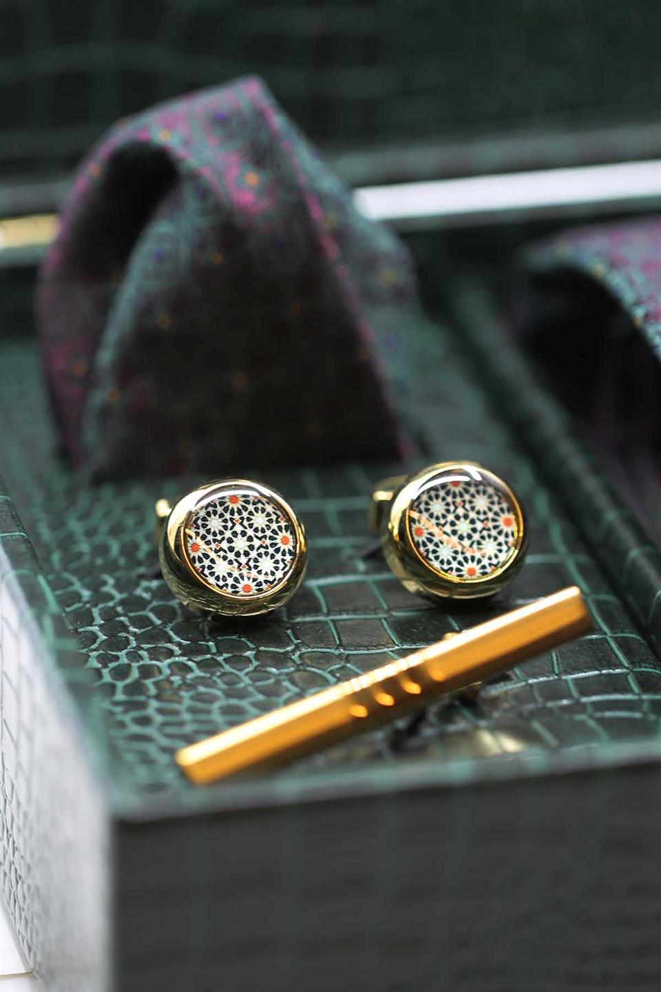 Yeşil Erkek Hediye Kutusu - Mendilli Kravat Kol Düğmesi Kravat İğnesi KMK99