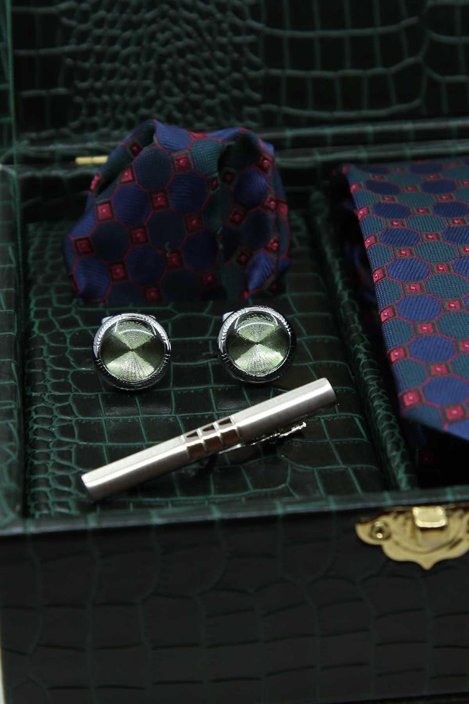 Yeşil Erkek Hediye Kutusu - Mendilli Kravat Kol Düğmesi Kravat İğnesi KMK110