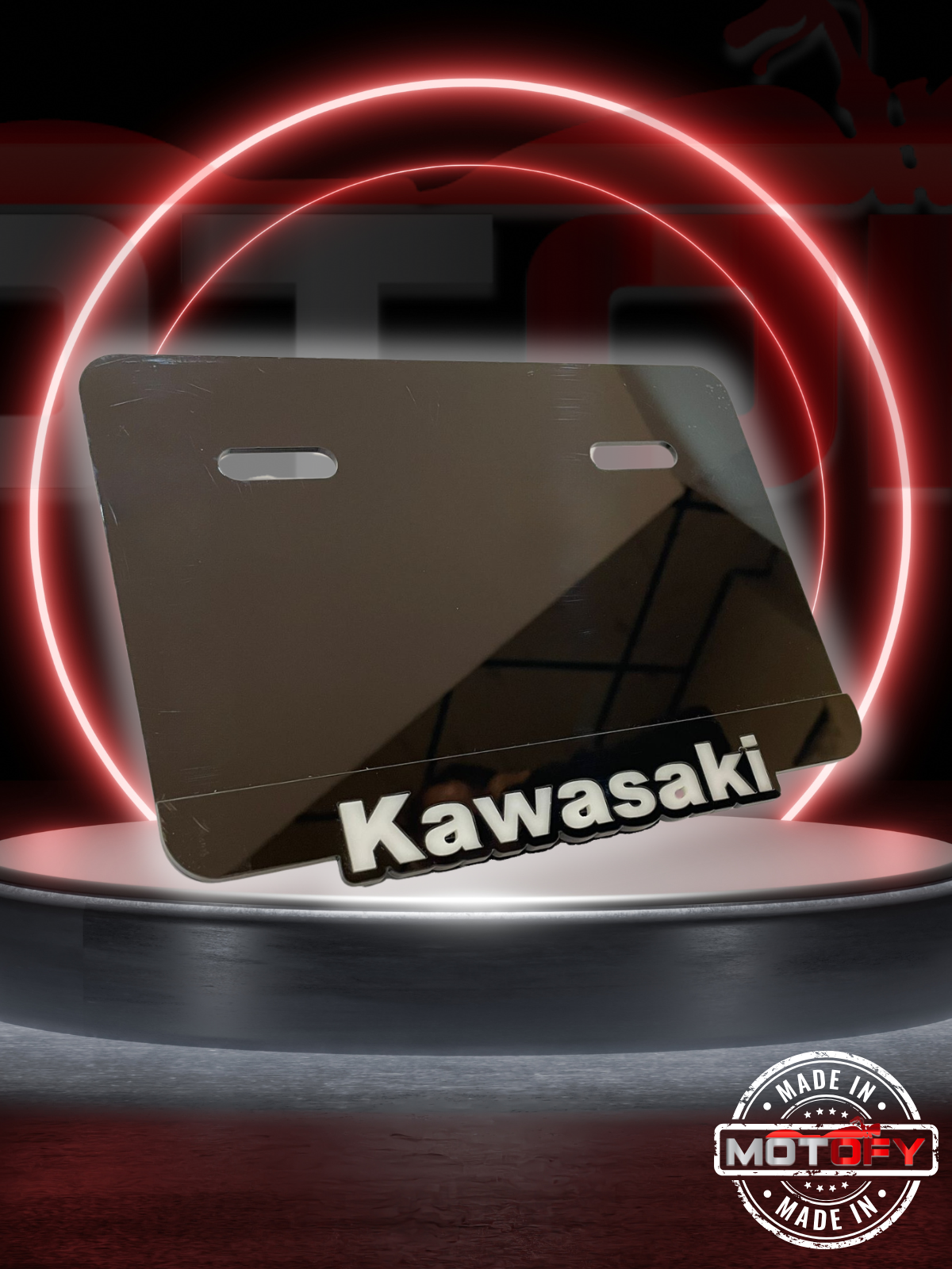 BEYAZ KAWASAKİ LOGOLU PREMİUM PLEKSİ PLAKALIK 19X11,5 CM