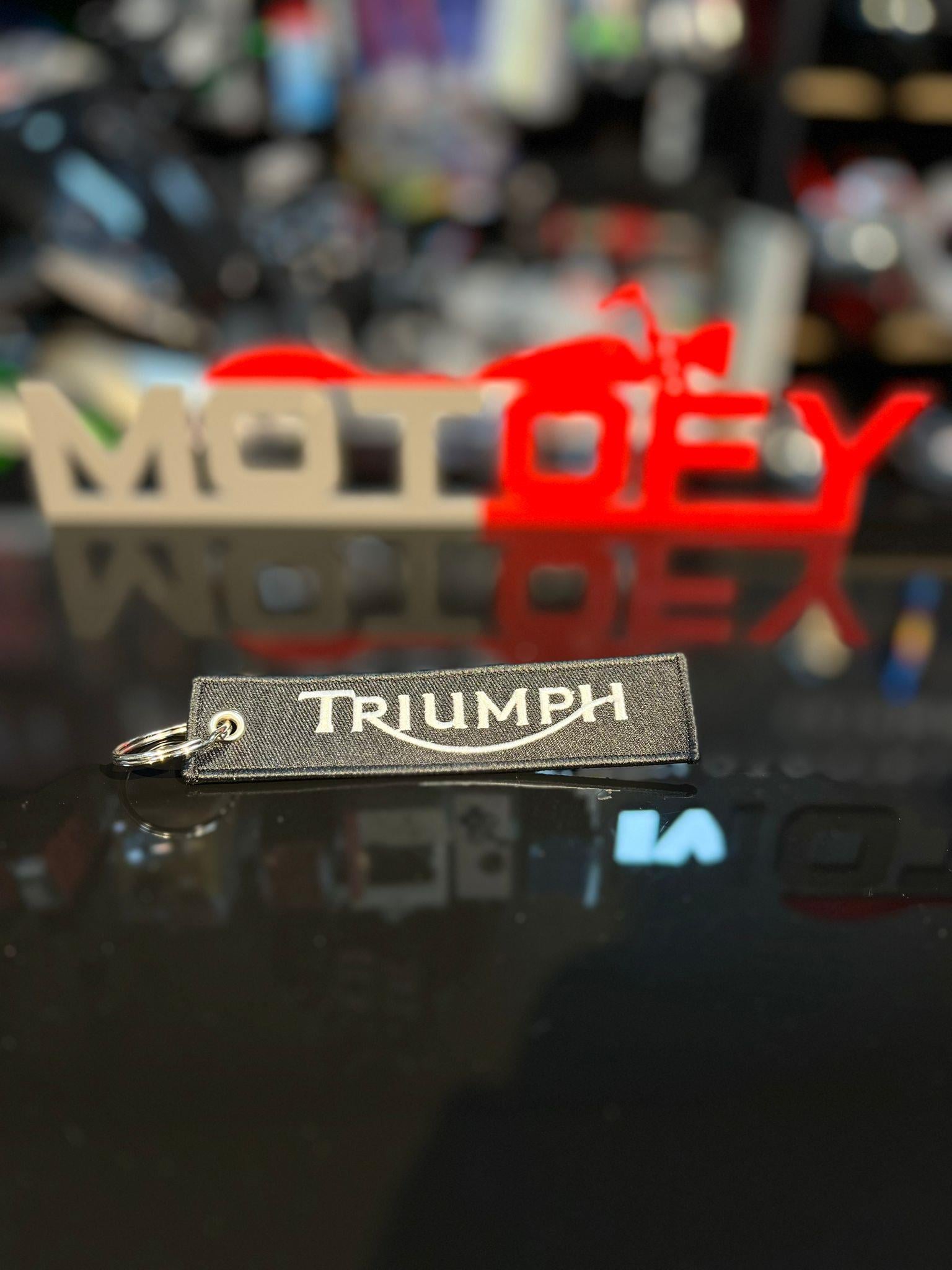 TRIUMPH ÖRME KUMAŞ DOKUMA ANAHTARLIK