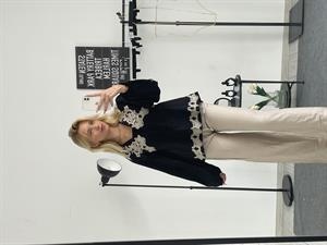  Keten Dantel İşlemeli V Yaka Gömlek Kimono Siyah