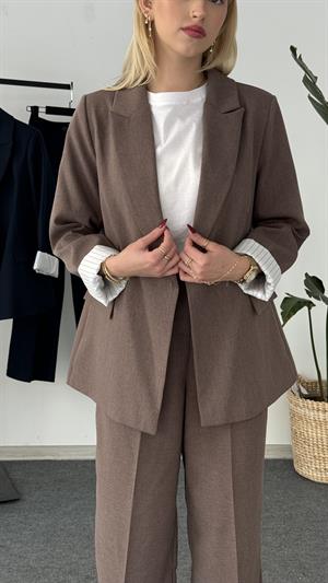 Astarlı Çizgi Detaylı Blazer Ceket-Pantolon Takım Açık Kahve