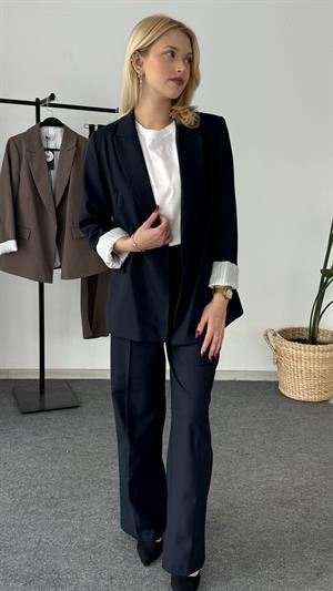 Astarlı Çizgi Detaylı Blazer Ceket-Pantolon Takım Lacivert