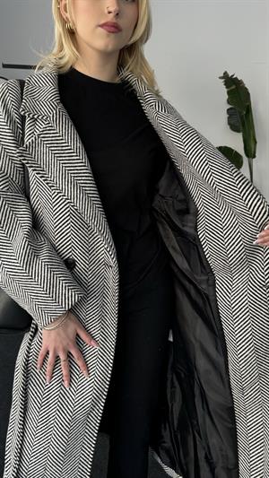 Balık Sırtı Astarlı Kaban Siyah