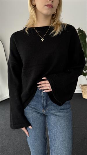 Basic Yumoş Kazak Siyah