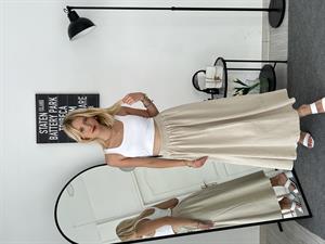 Beli Lastikli Kloş Etek Taş