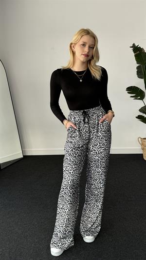 Beli Latikli Leopar Eşofman Krem 