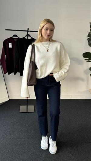 Bisiklet Yaka Basic Kazak Beyaz