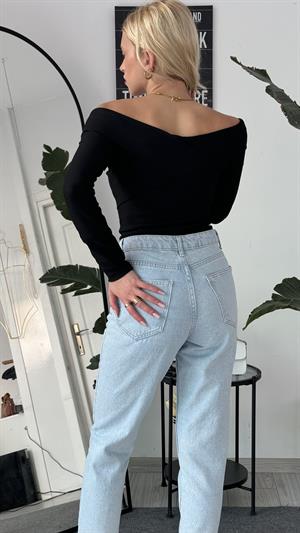 Düşük Omuz Büzgü Detaylı Çapraz Yaka Crop Siyah