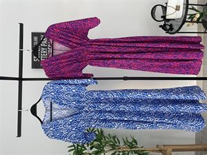 Etnik Desenli Viskon Kumaş Yarasa Kol Elbise Fuşya Saks