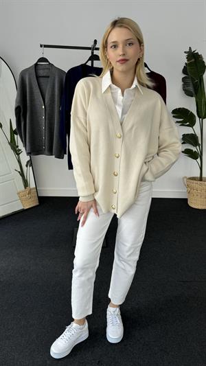 Gold Düğme Detaylı Triko Hırka Taş