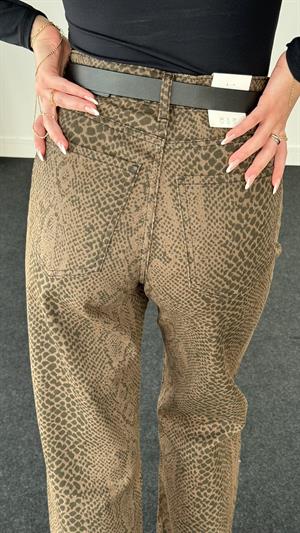 Kaplama Yılan Desenli Jean 