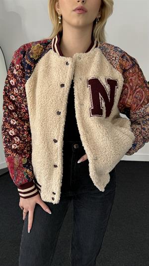 Kolları Desenli Astarlı Kolej Ceketi