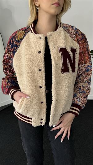 Kolları Desenli Astarlı Kolej Ceketi