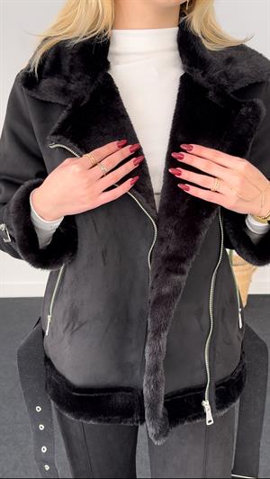 Kolu Tokalı Kürk Lamineli Süet Ceket Siyah