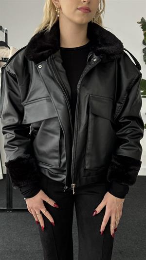 Koruklu Cep Deri Mont Siyah 