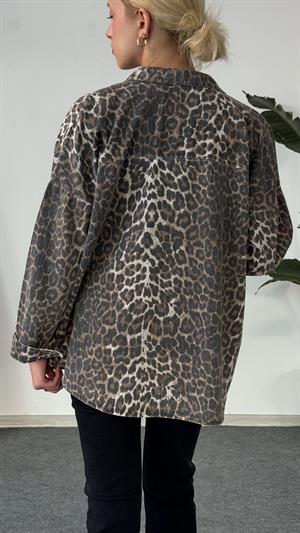 Leopar Desenli Cep Detaylı Kot Ceket