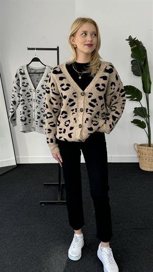 Leopar Desenli Düğme Detaylı Hırka Krem 