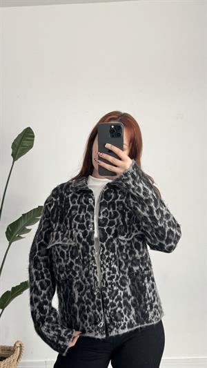 Leoparlı Jakarlı Hırka 