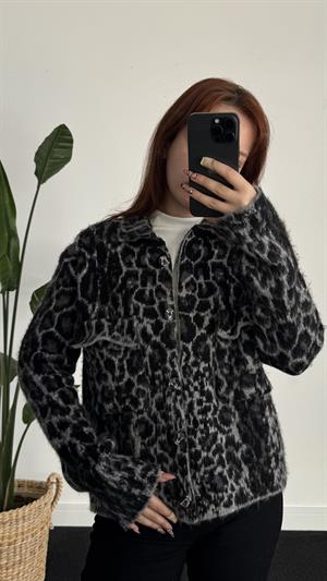 Leoparlı Jakarlı Hırka 