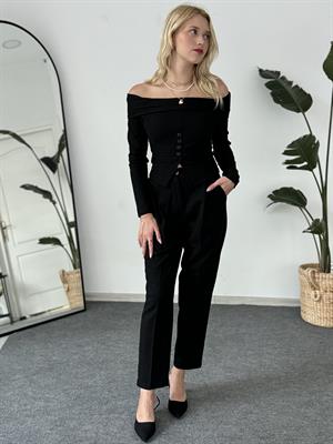 Madonna Yaka Düğme Detaylı Fitilli Uzun Kollu  Crop Siyah