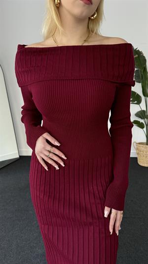 Madonna Yaka Elbise Bordo