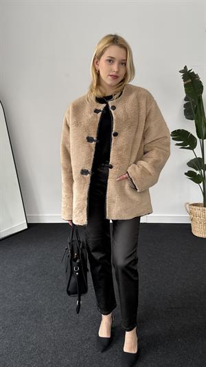 Ön Düğmeli Cepli Suni Kürk Ceket 