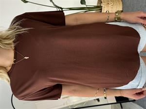 Oysho Model Bisiklet Yaka Oversize Yırtmaçlı Tshirt Kahverengi