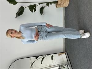 Oysho Model Uzun Kollu Crop Mavi