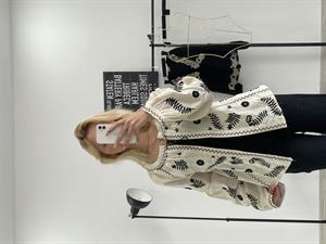 Püskül Detaylı Nakışlı Keten İnce Ceket Bej