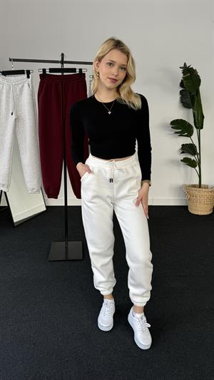 Üç İplik Şardonlu Beli Paçası Lastikli Esofman Beyaz