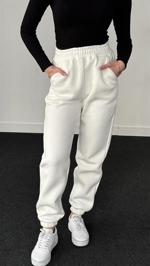 Üç İplik Şardonlu Lastikli Eşofman Beyaz