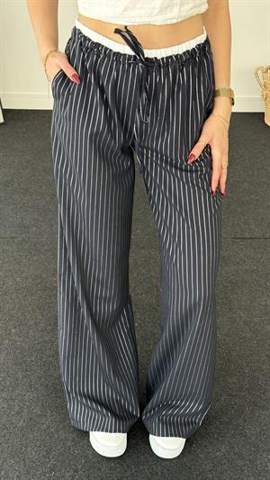 Varak Çizgili Bel Detaylı Pantolon  Lacivert 
