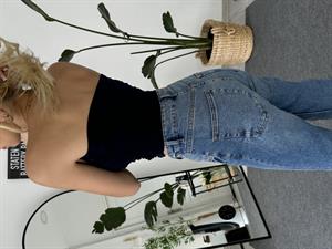 Yanları Büzgülü Polyester Kumaş Straplez Crop Lacivert