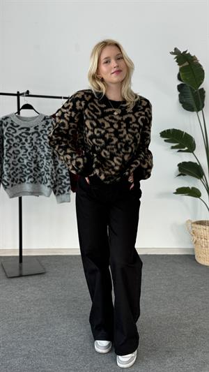 Yumoş Sakallı Kumaş Kazak Leopar Krem