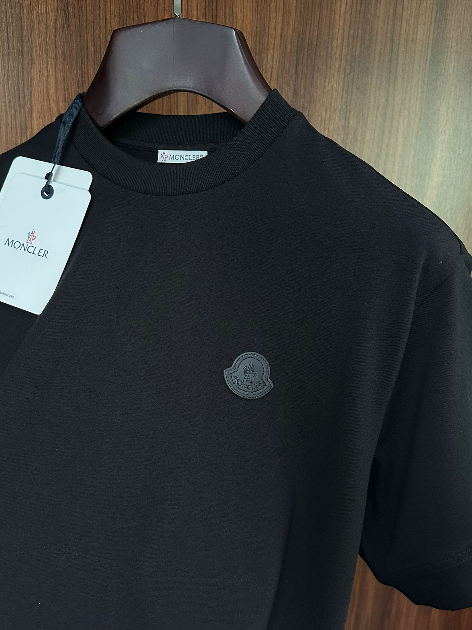 Deri Logo Bisiklet Yaka T-Shirt