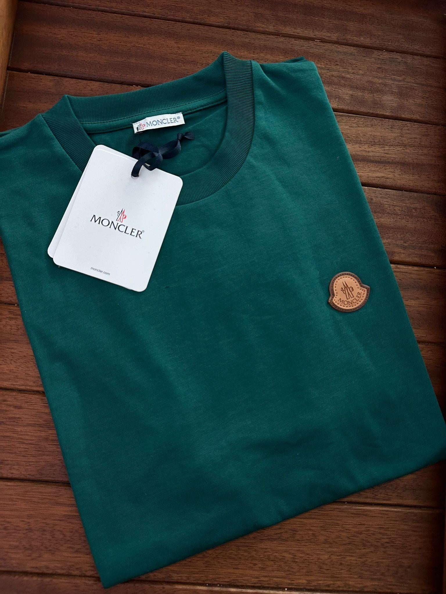 Deri Logolu Bisiklet Yaka T-Shirt