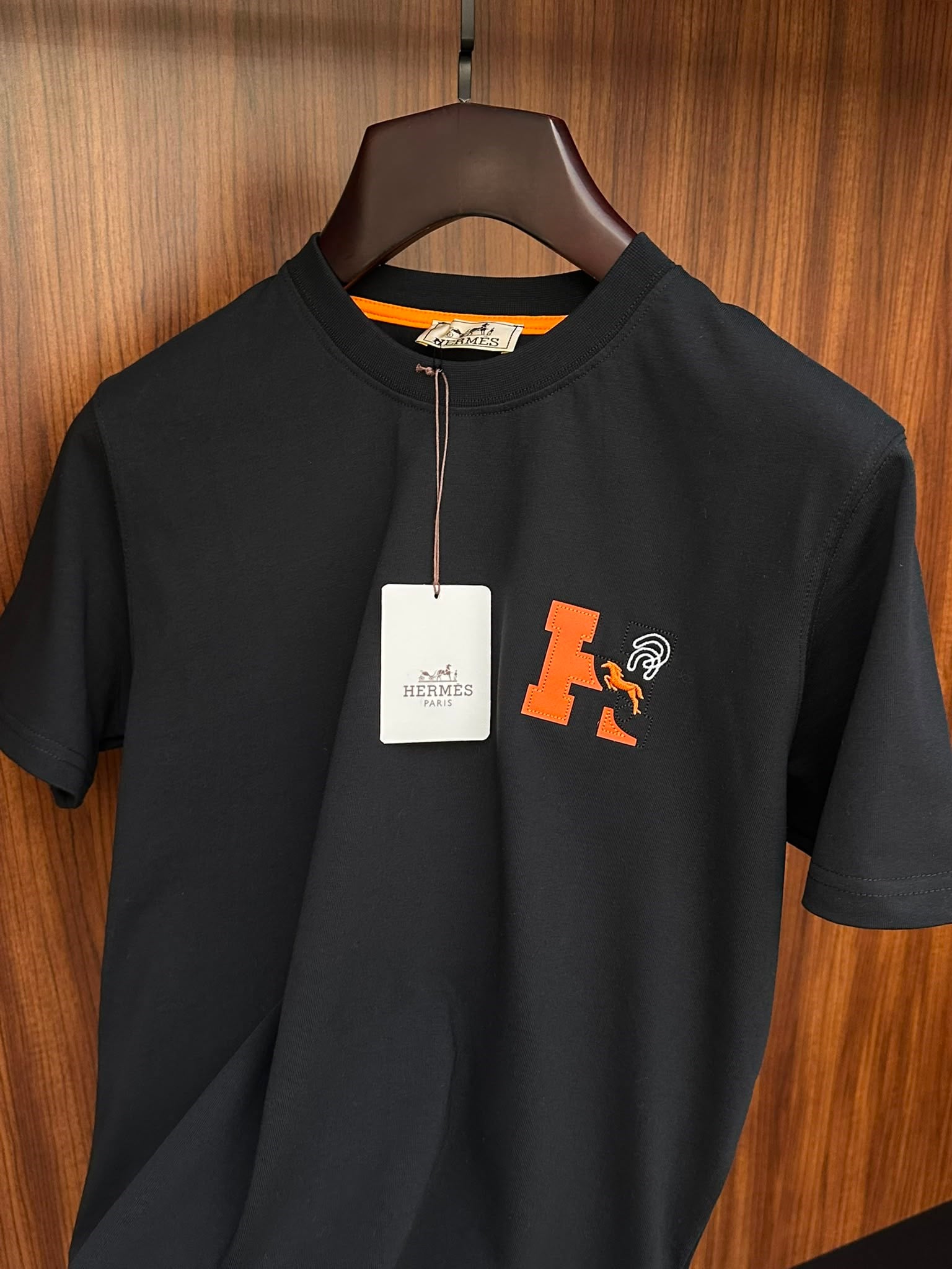 Deri & Nakış Logolu T-Shirt