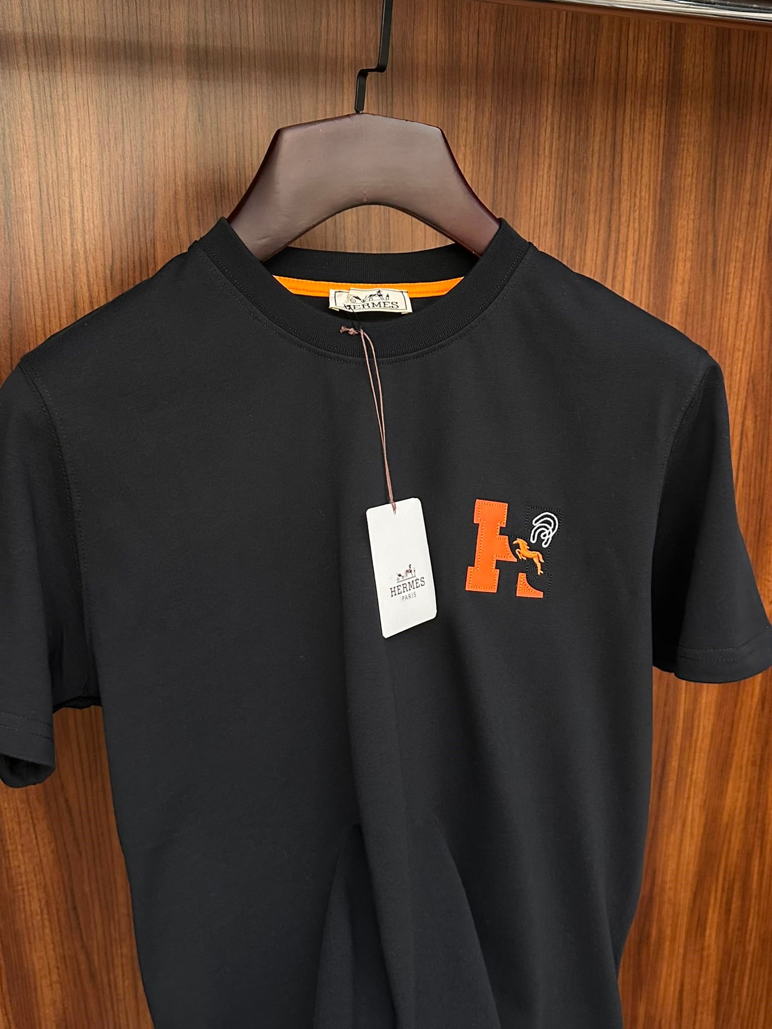 Deri & Nakış Logolu T-Shirt