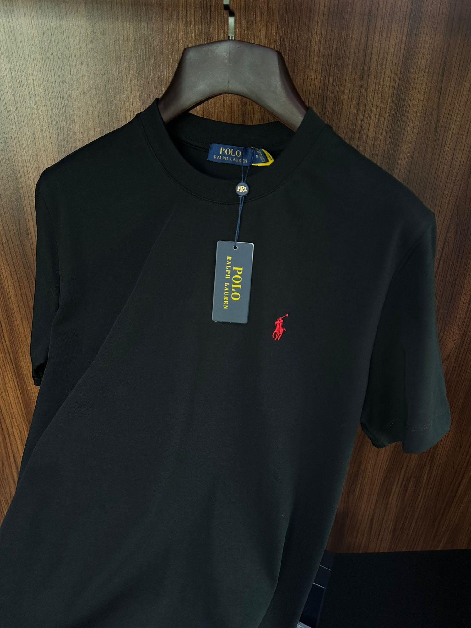 Göğüs Marka Nakış Logolu T-Shirt